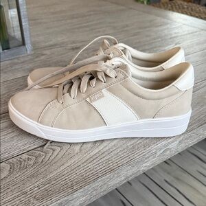 Ryka Women's Cream Sneakers